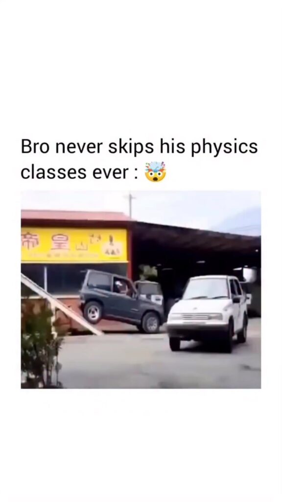 物理法則を無視したような体勢の車