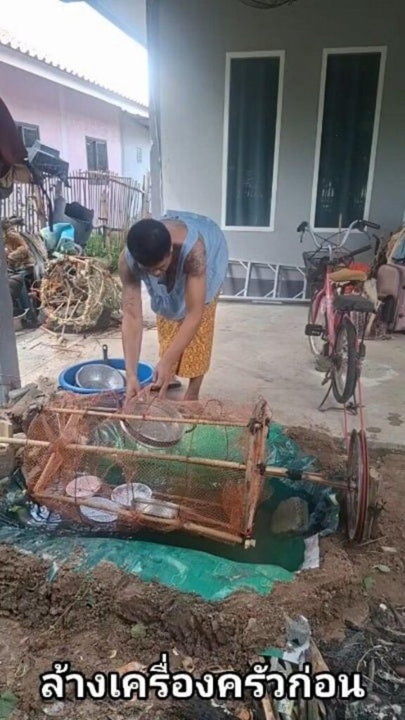 自転車を動力にした手作りの食器洗い機